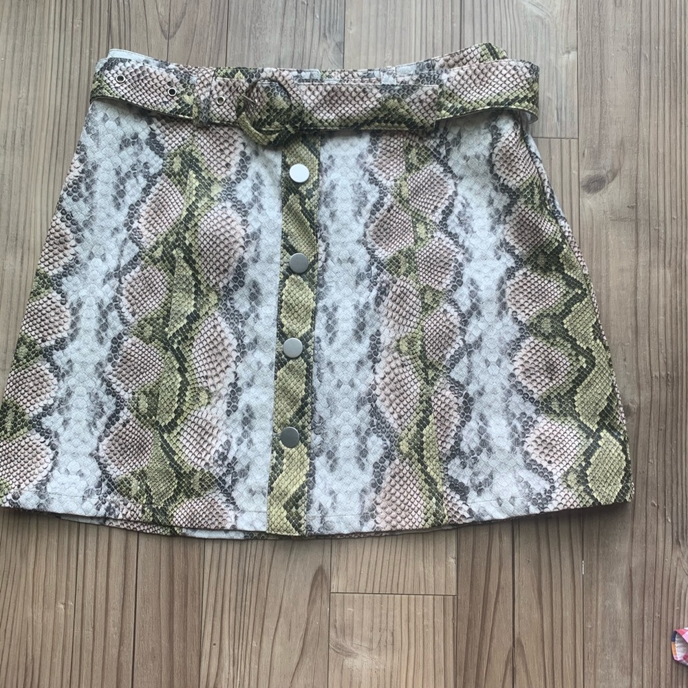 NWT green snakeskin mini skirt
